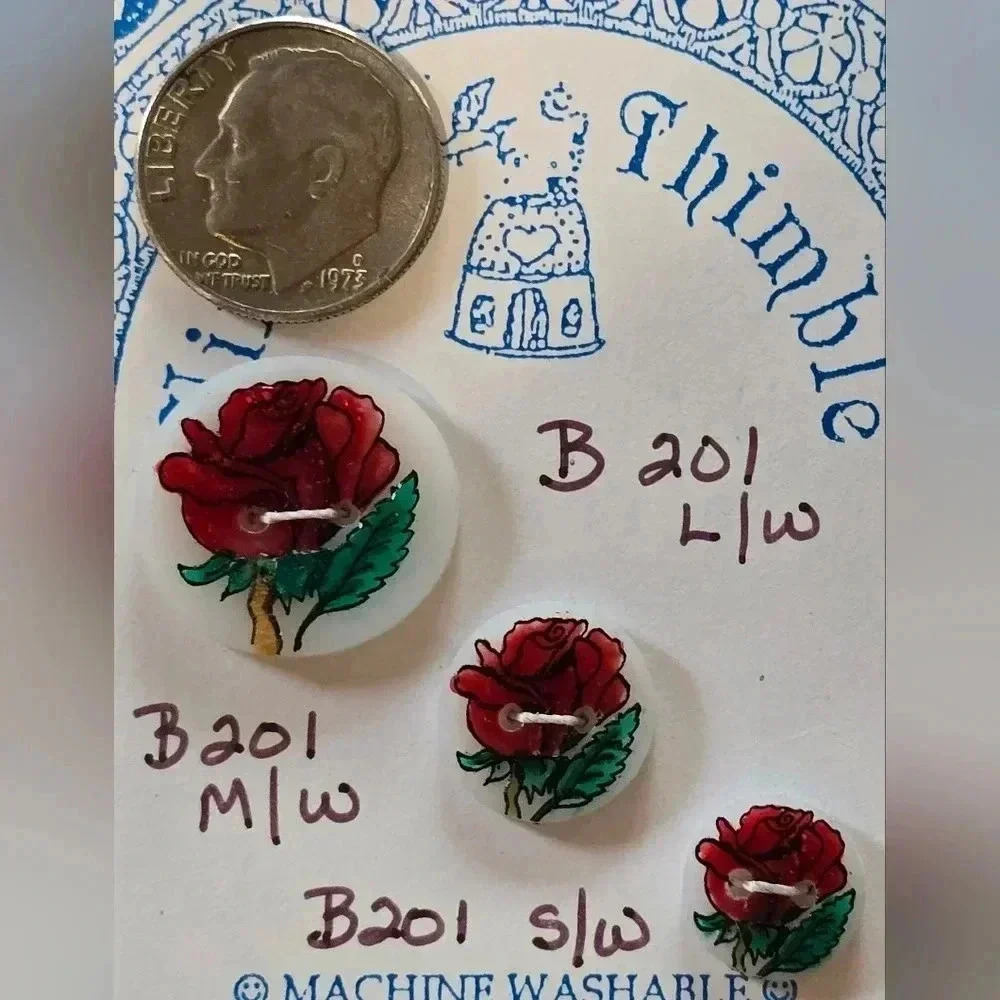 Vintage Nimble Thimble Red Rose Buttons 1993 - Picture 5 of 5